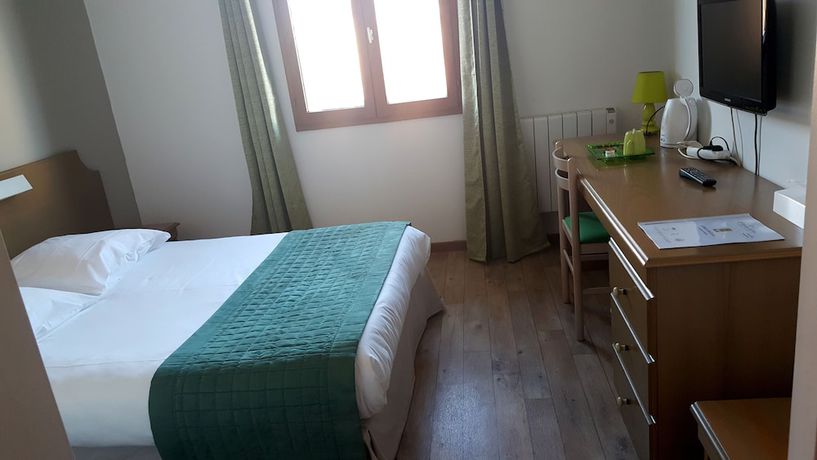 Imagen de la habitación del Hotel Le R&eacute;verb&egrave;re - La Cuisinerie - L\'H&ocirc;tellerie. Foto 15