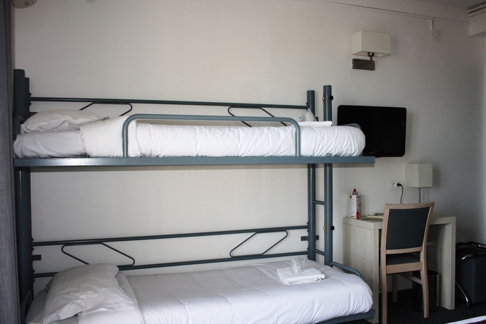 Imagen de la habitación del Hotel Le Regina. Foto 9