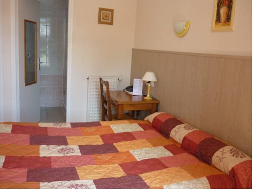 Imagen de la habitación del Hotel Le Relais De Beaucemaine. Foto 3