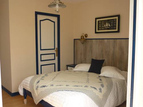 Imagen de la habitación del Hotel Le Relais De Beaucemaine. Foto 9