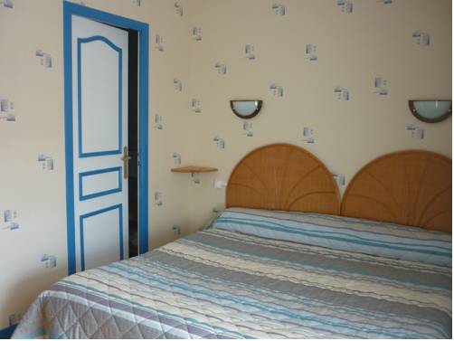 Imagen de la habitación del Hotel Le Relais De Beaucemaine. Foto 16