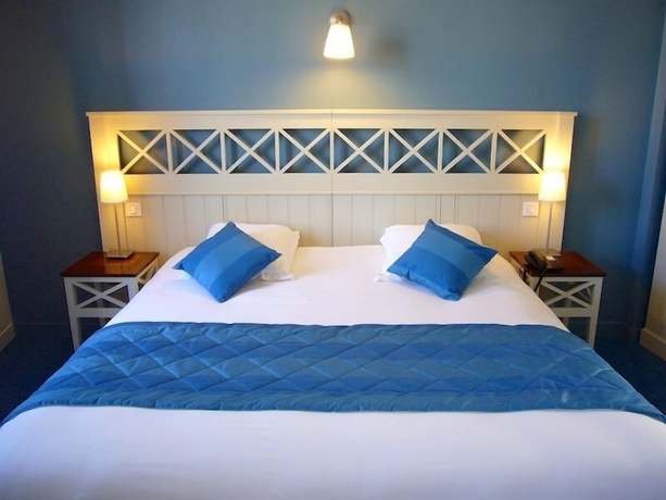 Imagen de la habitación del Hotel Le Relais De Broceliande. Foto 11