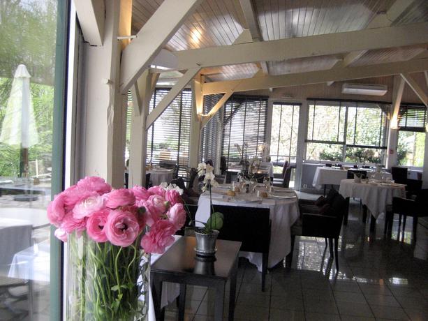 Imagen del bar/restaurante del Hotel Le Relais De Comodoliac. Foto 2