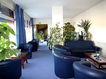 Imagen de los interiores del Hotel Le Relais De La Route Bleue. Foto 9