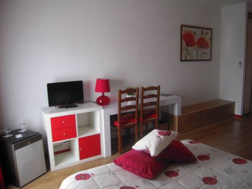 Imagen de la habitación del Hotel Le Relais De La Sans Fond. Foto 2