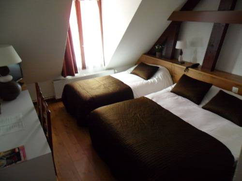 Imagen de la habitación del Hotel Le Relais De La Sans Fond. Foto 10