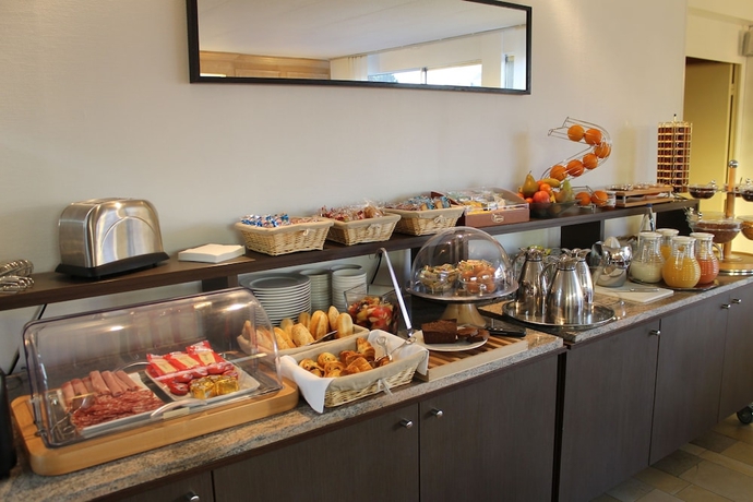 Imagen del bar/restaurante del Hotel Le Relais De Montigny - Logis. Foto 4