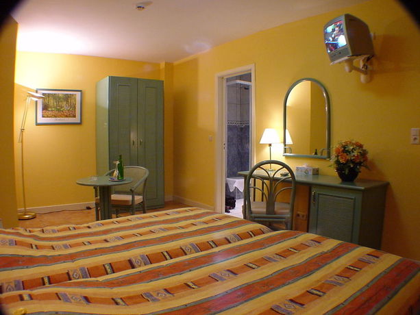 Imagen de la habitación del Hotel Le Relais De Pommard. Foto 4