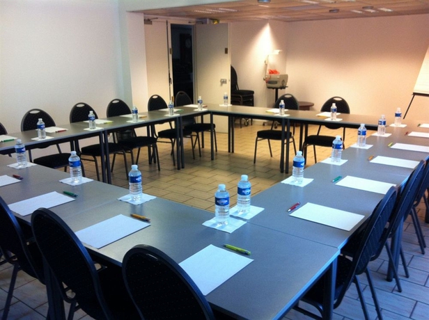 Imagen de los interiores del Hotel Le Relais De Sassenage. Foto 9