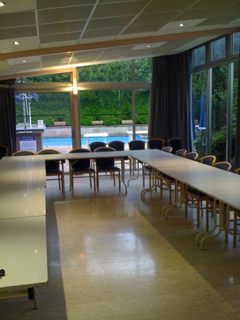 Imagen de los interiores del Hotel Le Relais De Sassenage. Foto 11