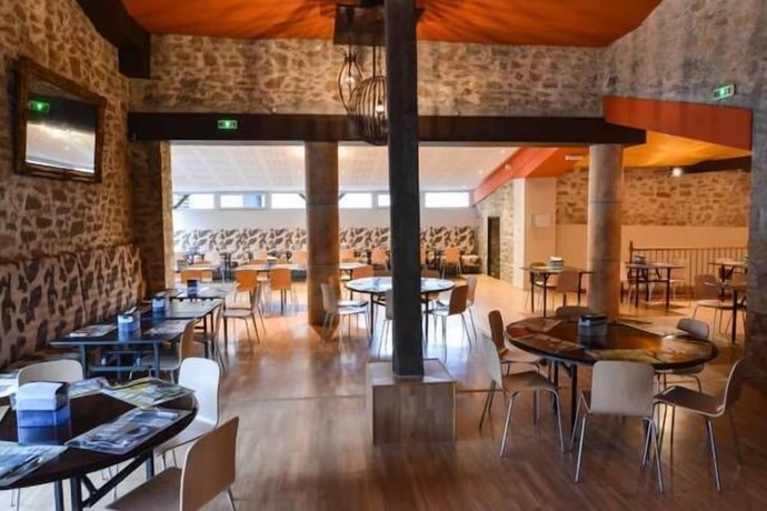 Imagen del bar/restaurante del Hotel Le Relais Du Boisniard, Chanverrie. Foto 3