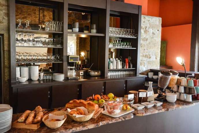 Imagen del bar/restaurante del Hotel Le Relais Du Boisniard, Chanverrie. Foto 6