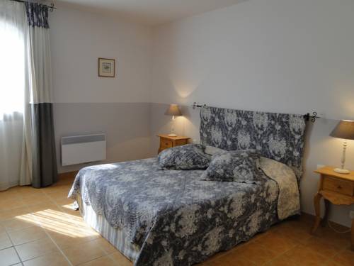 Imagen de la habitación del Hotel Le Relais Du Grand Logis. Foto 2