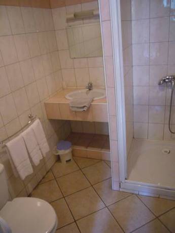 Imagen de la habitación del Hotel Le Relais Du Lac, Le Lauzet-Ubaye. Foto 7