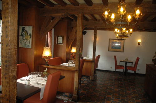 Imagen de la habitación del Hotel Le Relais Du Marquis. Foto 7