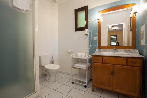 Imagen de la habitación del Hotel Le Relais Du Touron. Foto 5