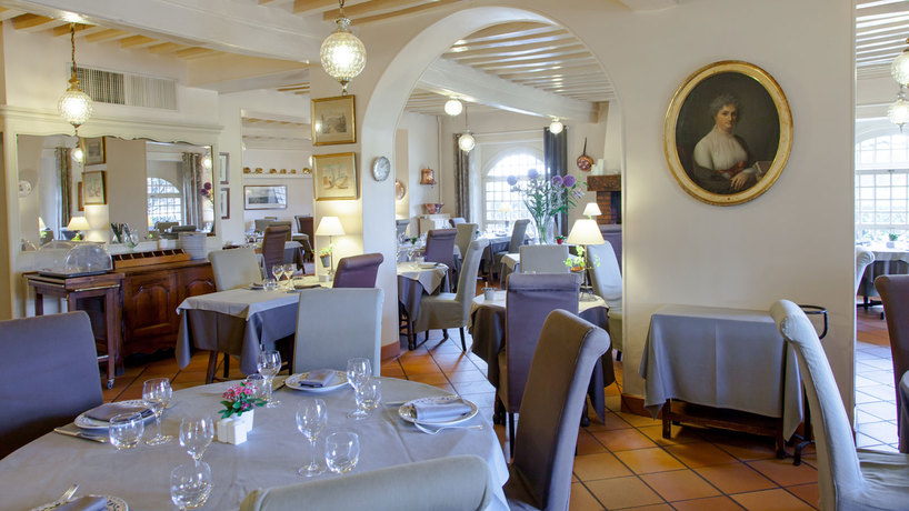 Imagen del bar/restaurante del Hotel Le Relais Fleuri. Foto 4
