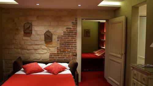 Imagen de la habitación del Hotel Le Relais M&eacute;dicis. Foto 16