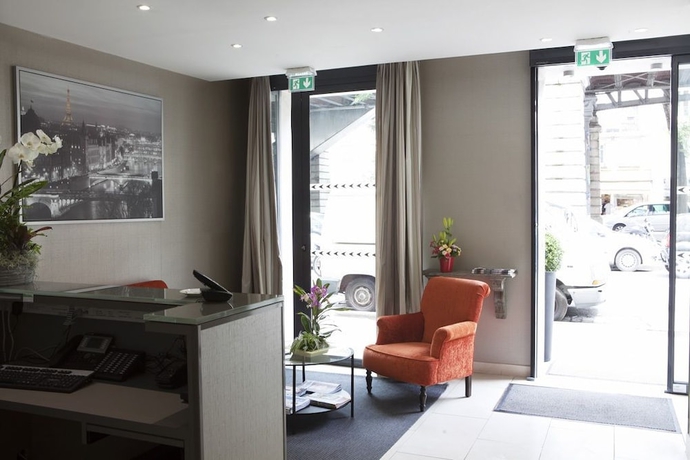 Imagen de los interiores del Hotel Le Relais Saint Charles. Foto 17