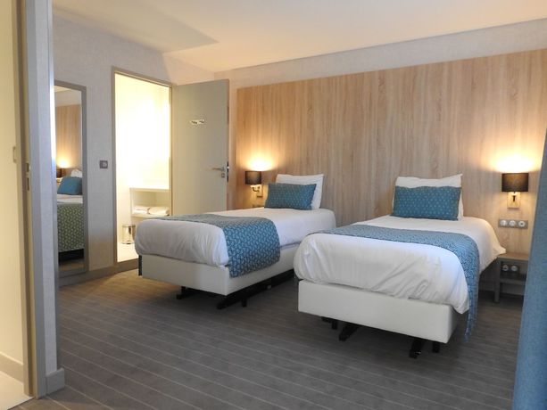 Imagen de la habitación del Hotel Le Relais Saint Jacques, Coings. Foto 12