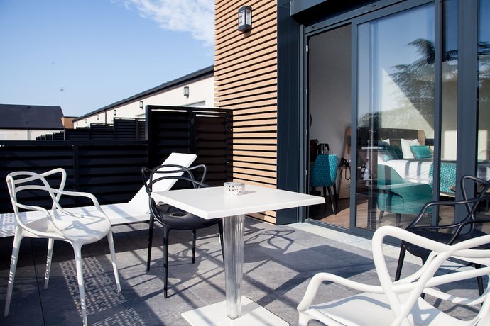 Imagen de la habitación del Hotel Le Relais Saint Jacques, Coings. Foto 13