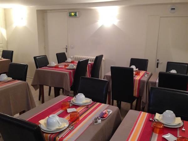 Imagen general del Hotel Le Relais Saint Jacques. Foto 13