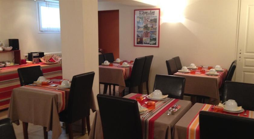 Imagen general del Hotel Le Relais Saint Jacques, Urdazuri. Foto 5