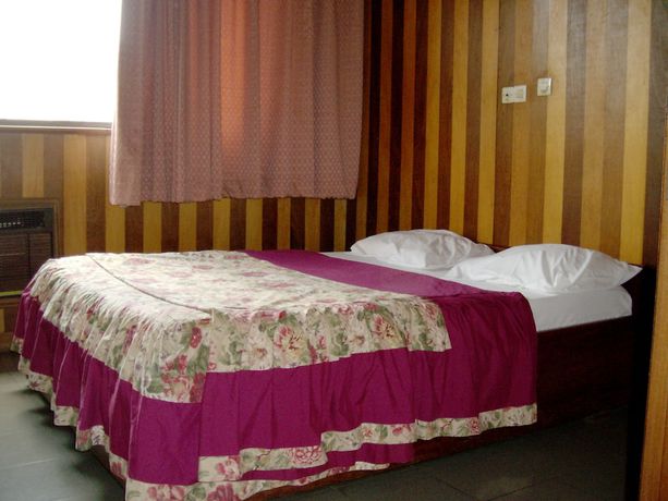 Imagen de la habitación del Hotel Le Relais Saint Jacques, Yaound&eacute;. Foto 14