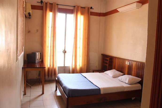 Imagen general del Hotel Le Relais Saint Jacques, Yaoundé. Foto 1