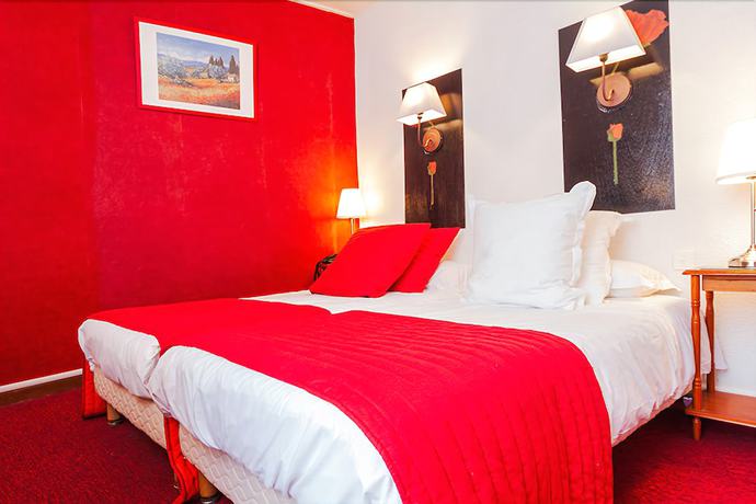 Imagen de la habitación del Hotel Le Relais Sarrasin. Foto 17