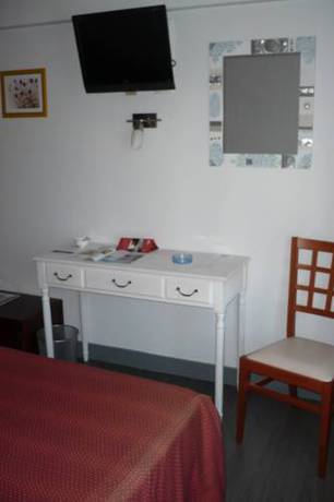 Imagen de la habitación del Hotel Le Relais Vauban. Foto 15