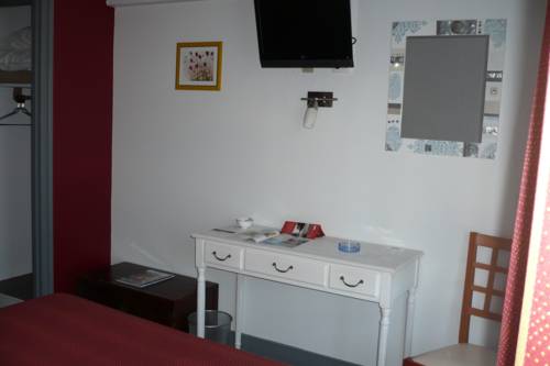 Imagen de la habitación del Hotel Le Relais Vauban. Foto 16