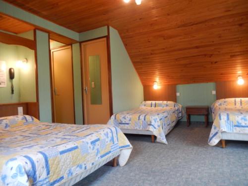 Imagen de la habitación del Hotel Le Relais de l\'Aubrac. Foto 7