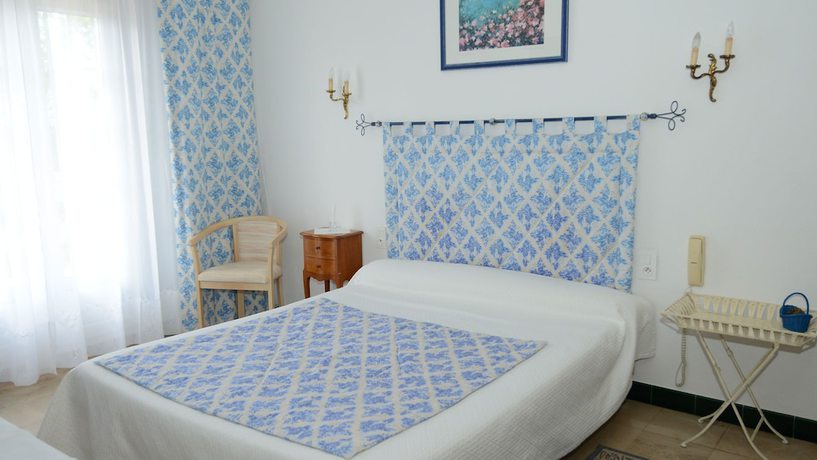 Imagen de la habitación del Hotel Le Relais du Val d\'Orbieu. Foto 10