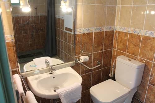 Imagen de la habitación del Hotel Le Relax. Foto 6