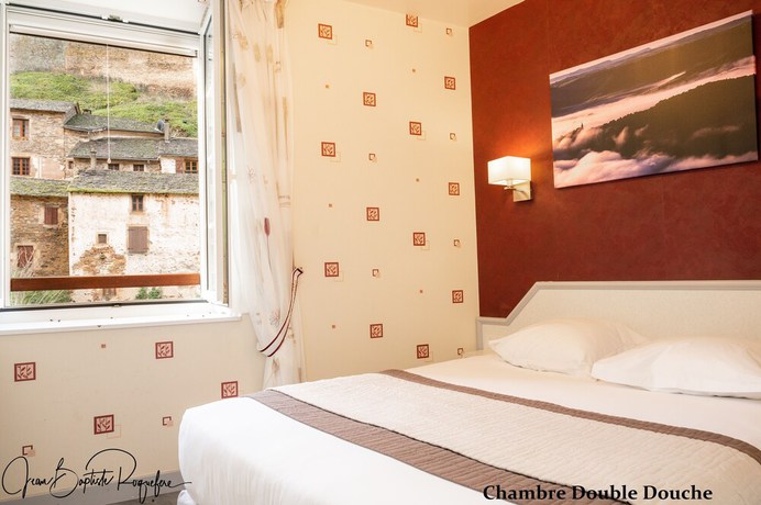 Imagen de la habitación del Hotel Le Relays du Chasteau. Foto 2