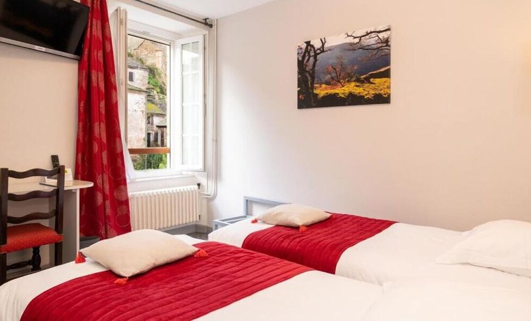 Imagen de la habitación del Hotel Le Relays du Chasteau. Foto 4