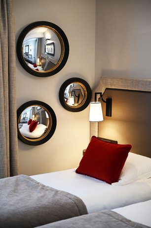 Imagen de la habitación del Hotel Le Rempart. Foto 3