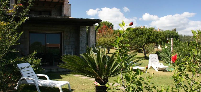 Imagen de los exteriores del Hotel Le Residenze Di Sant'elmo. Foto 9