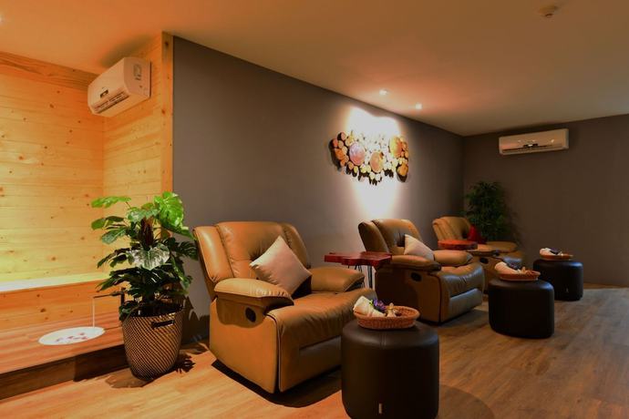 Imagen de los interiores del Hotel Le Resort and Villas. Foto 16