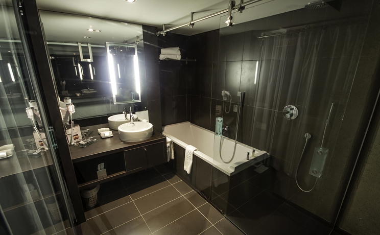 Imagen de la habitación del Hotel Le Rex. Foto 7