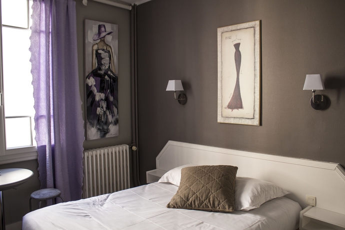 Imagen de la habitación del Hotel Le Reynita. Foto 5