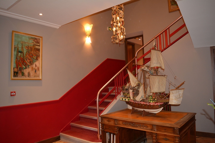 Imagen de los interiores del Hotel Le Rhul. Foto 16