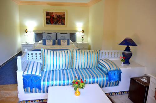 Imagen de la habitación del Hotel Le Riad. Foto 10