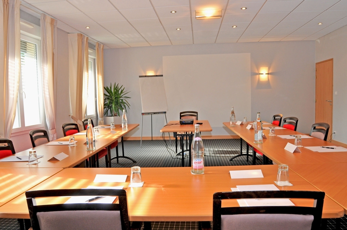 Imagen de los interiores del Hotel Le Richebourg Restaurant and Spa. Foto 15