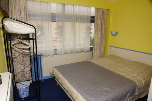 Imagen de la habitación del Hotel Le Richelieu, Le Boulou. Foto 8