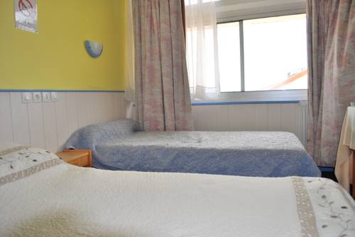 Imagen de la habitación del Hotel Le Richelieu, Le Boulou. Foto 10