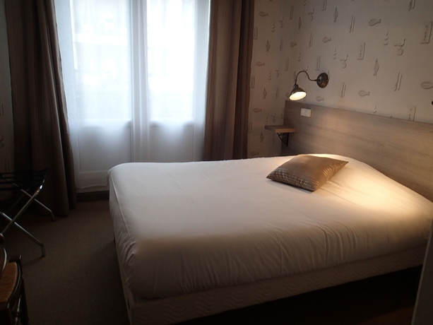 Imagen de la habitación del Hotel Le Richelieu, Le Havre. Foto 3