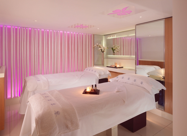 Imagen de los interiores del Hotel Le Richemond. Foto 16