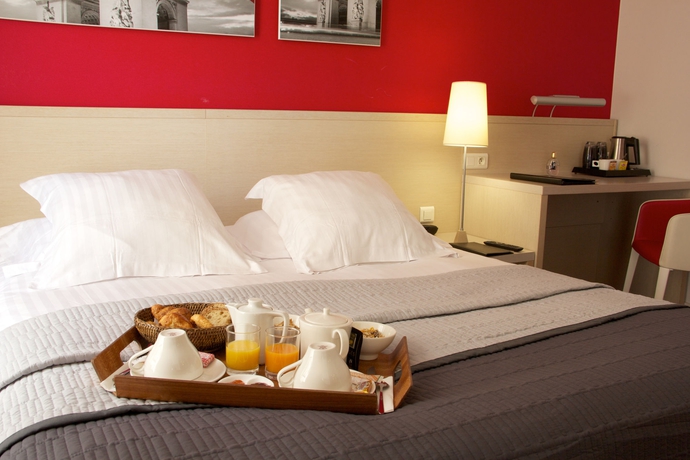 Imagen de la habitación del Hotel Le Richemont. Foto 8